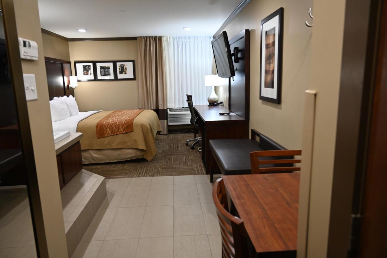 Giles Hotel Inn And Suites Pulaski Kültér fotó